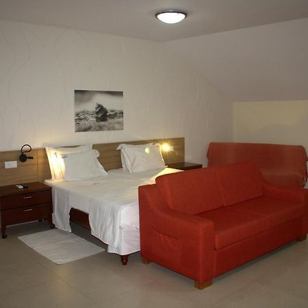 Bed and Breakfast Mindelo Residencial Zewnętrze zdjęcie