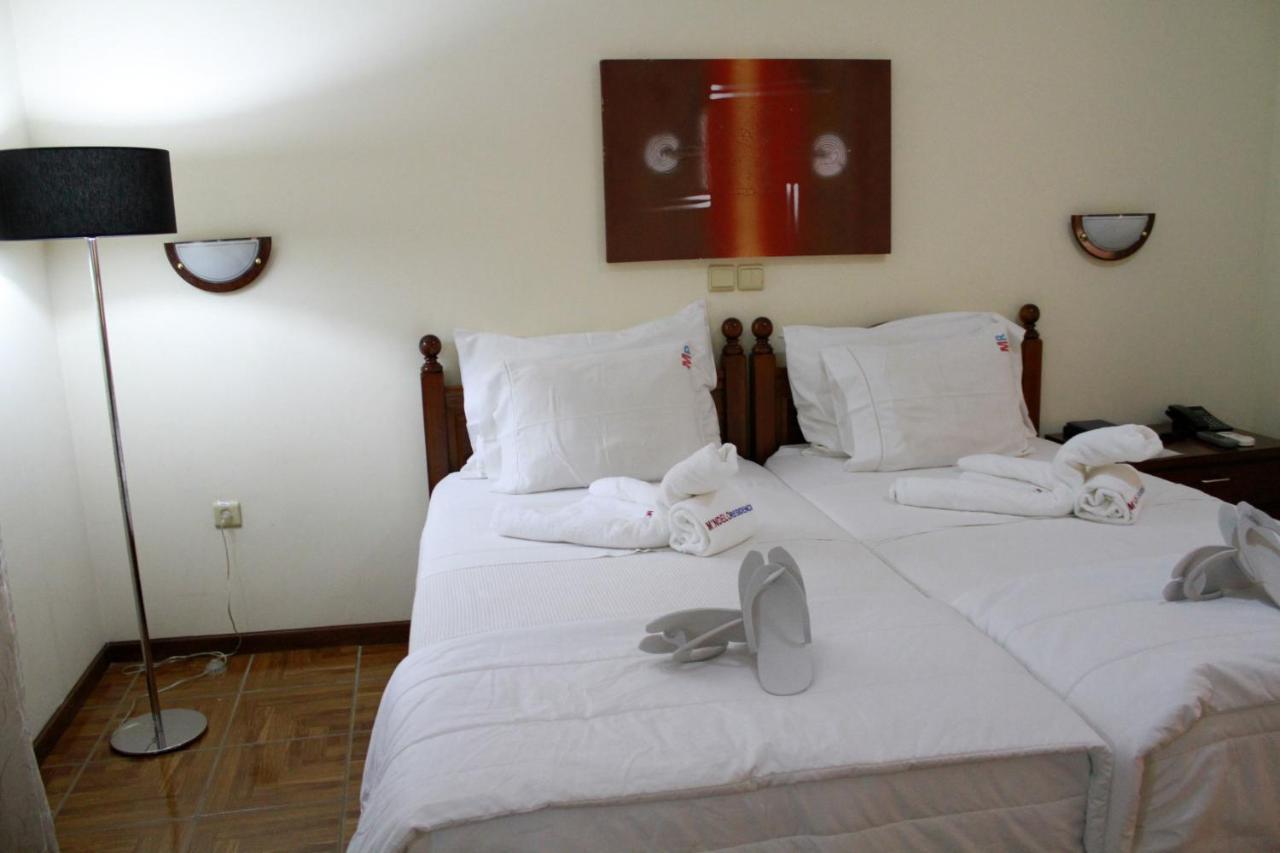 Bed and Breakfast Mindelo Residencial Zewnętrze zdjęcie