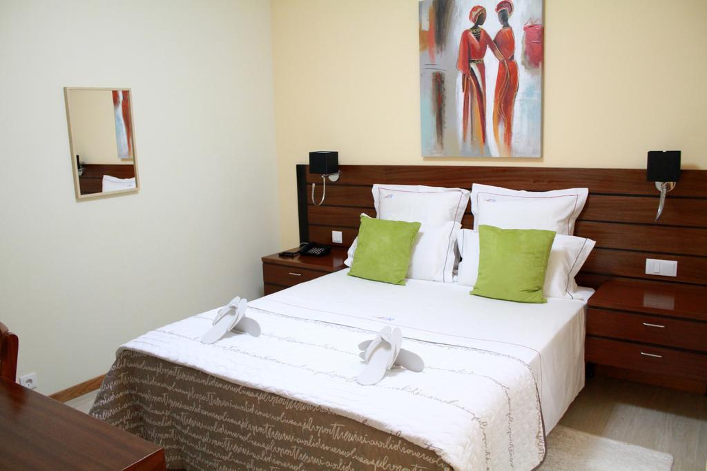 Bed and Breakfast Mindelo Residencial Zewnętrze zdjęcie